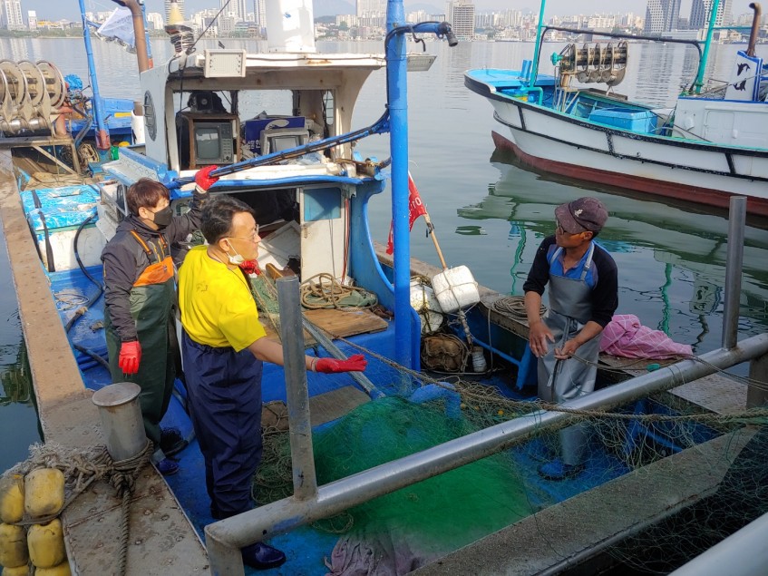 자망어업 조업체험 및 어구관리 실습
